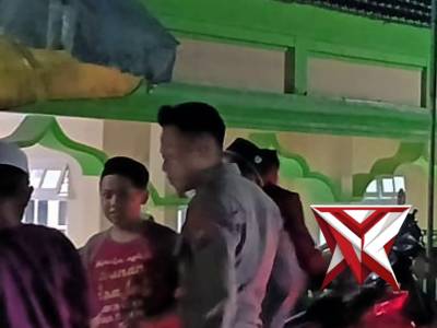 Melaksanakan patroli malam