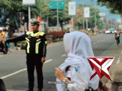 Call Center 110 Polres Trenggalek Hadir - PoliceTube
