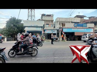 PENGATURAN LALULINTAS - PoliceTube