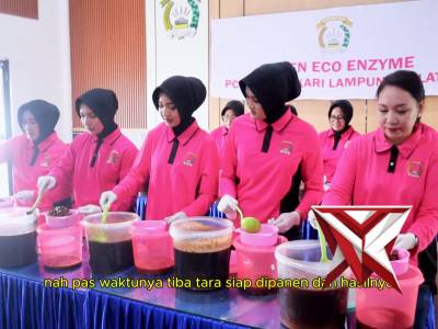 Saatnya panen eco enzyme - PoliceTube