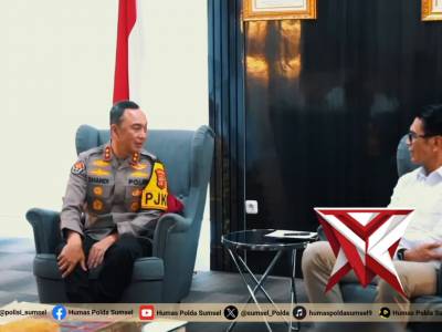 Kapolda sumsel menerima lawatan - PoliceTube