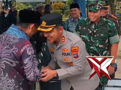 Kapolres HST Bersama Forkopimda HST Hadiri Pembukaan Pasar Ramadhan - PoliceTube
