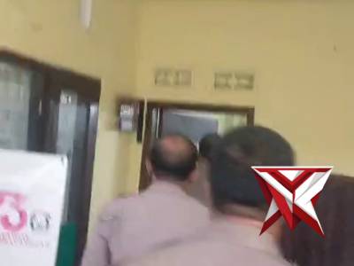 Kapolres Malang keliling Mapolsek Tajinan Dalam Rangka Kunjungan Kerja - PoliceTube