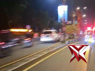 Patroli Polsek Singosari - PoliceTube