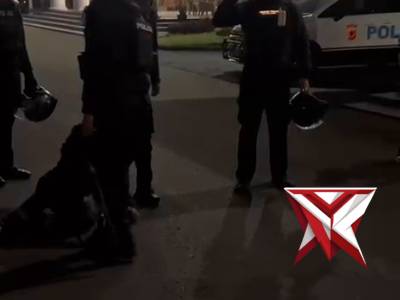 KAPOLDA JAWA BARAT MEMIMPIN APEL PATROLI KRYD DI HALAMAN MAPOLRESTABES BANDUNG - PoliceTube