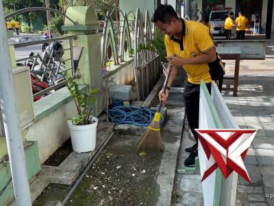 Dukung Gerakan Indonesia ASRI, TNI&ndash;Polri dan Pemda Ngawi Korve Bersama Wujudkan Lingkungan Bersih da