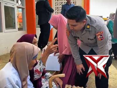 Kolaborasi Kebaikan: Aksi Jumat Berkah Mahasiswa PTIK 83 Bersama Polres Aceh Tengah di Mendale - PoliceTube
