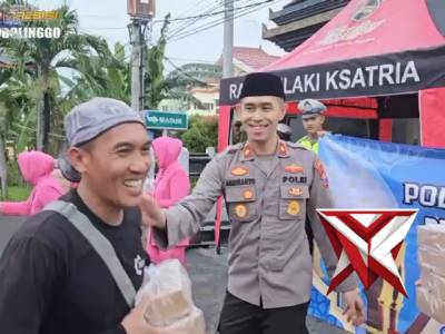 Berbagi Takjil On The Road - PoliceTube