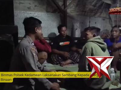 Kanit Binmas Polsek Kedamean Laksanakan Sambang Kepada Warga Desa Binaan - PoliceTube