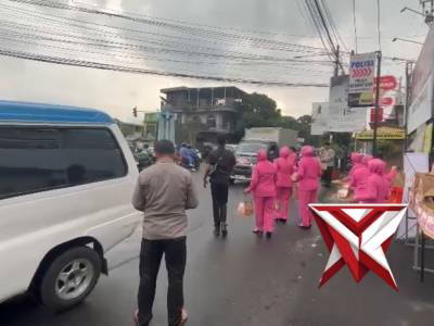 Berbagi untuk masyarakat