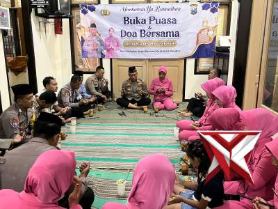 Tingkatkan Solidaritas dan Kekompakan, Kapolsek Pule laksanakan Buka bersama