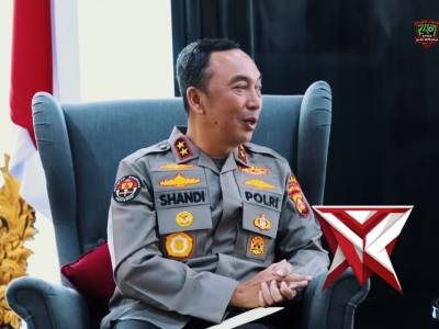 "Mudik Nyaman Tanpa Khawatir BBM: Sinergi Strategis Polda Sumsel & Pertamina Patra Niaga"

Caption: