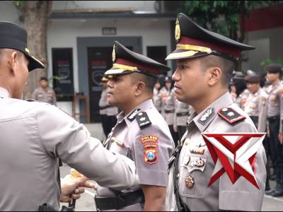 UPACARA SERTIJAB WAKAPOLRES, KAPOLSEK NGEBEL DAN KAPOLSEK SAWOO