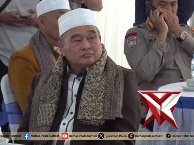 Safari Ramadhan, Wakapolda Sumsel Pererat Silaturahmi dan Salurkan Bansos di Kota Prabumulih