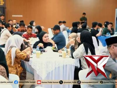 *Gelar Buka Puasa Bersama Awak Media, Kapolda Sumsel Tegaskan Kemitraan Strategis*

Palembang - Kapo