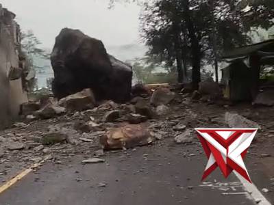 Informasi penutupan jalan - PoliceTube