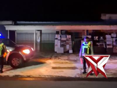 Patroli Blue light personil Polsek Lembeyan di area rawan 3C dan balap liar cegah gangkamtibmas - PoliceTube