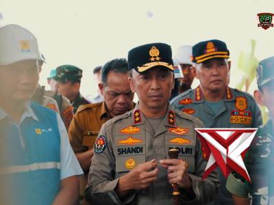 KAPOLDA SUMSEL PENGECEKAN JALUR MUDIK TOL KAPAL BETUNG