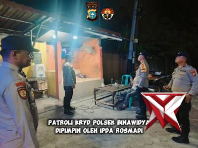 PATROLI KRYD POLSEK BINAWIDYA DI PIMPIN OLEH IPDA ROSMADI