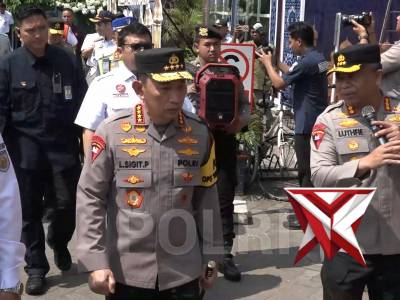 Kapolri Jenderal Polisi Drs. Listyo Sigit Prabowo, M.Si., meninjau langsung kesiapan Posko Terpadu