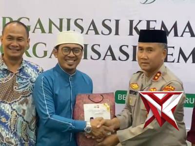 kapolda bengkulu berbagi takjil dan buka bersama - PoliceTube