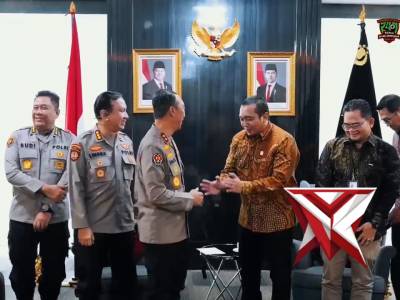 Kapolda Sumatera Selatan Irjen Pol Dr. Sandi Nugroho menerima audiensi jajaran pimpinan PLN UID S2JB