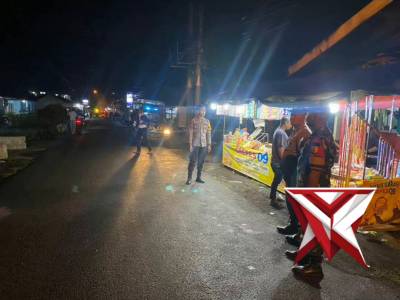Anggota Polsek Sempol Siaga Amankan Malam Takbir di Wilayah Hukum