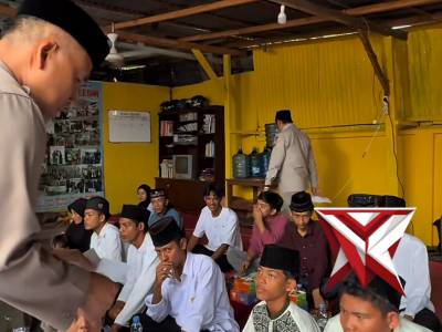 BUKA BERSAMA KAPOLDA BENGKULU DENGAN ANAK YATIM