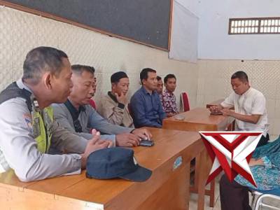 Sambang kamtibmas anggota Polsek SRUWENG Polres Kebumen - PoliceTube
