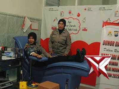 Dalam rangka memperingati Hari Jadi Polwan ke-77, Polres Pacitan menggelar kegiatan donor darah - PoliceTube