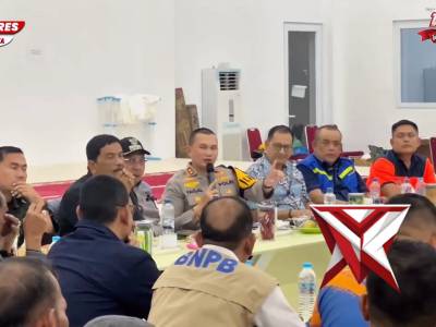 Kapolres Pidie Jaya mengikuti Rapat Evaluasi Penanganan Tanggap Darurat & Pembahasan Perpanjangan Ma