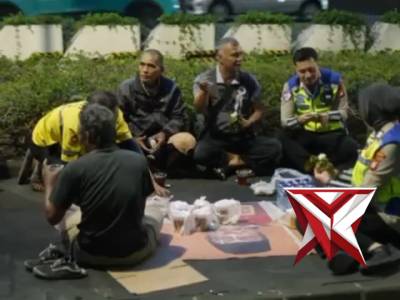 Bukan hanya sekedar Profesi, namun menjadi polisi adalah tanggung jawab sepenuh hati ? - PoliceTube