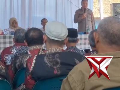 SATBINMAS POLRES LAHAT GELAR SOSIALISASI KAMTIBMAS DIKELURAHAN GUNUNG GAJAH
