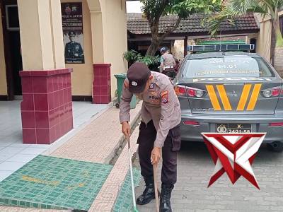 Gerakan Indonesia Asri Polsek Padangan