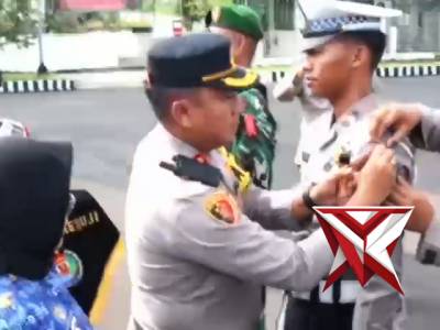 Kapolres dan bupati Mesuji pimpin upacara gelar pasukan Ops lilin Krakatau 2025 dan Pam Tahun baru