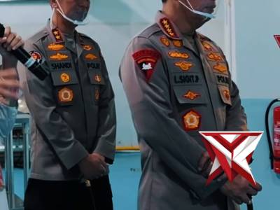 Kapolri kunjungi SPPG Paakri Polda Sumsel, Relawan terima tali asih