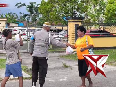 Takjil On The Road Polres Mimika