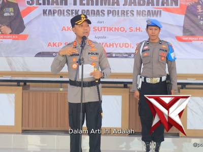 UPACARA SERAH TERIMA JABATAN KAPOLSEK PADAS POLRES NGAWI - PoliceTube