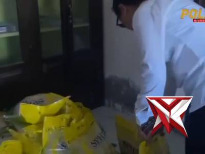 BERAS MURAH LUDES TERJUAL DI PULAU KUMO. POLRES HALUT DISAMBUT ANTUSIAS WARGA