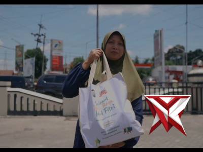 Bersama PT Zain Putra, Polres Kediri Gelar Baksos Penyaluran Zakat untuk Warga Plosoklaten