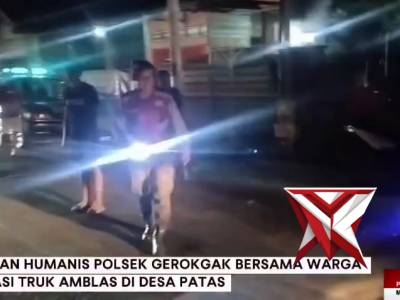Sigap dan Humanis, Polsek Gerokgak Bersama Warga Evakuasi Truk Amblas di Desa Patas