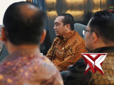 Kapolda Sumatera Selatan Irjen Pol Dr. Sandi Nugroho menerima audiensi jajaran pimpinan PLN UID S2JB - PoliceTube