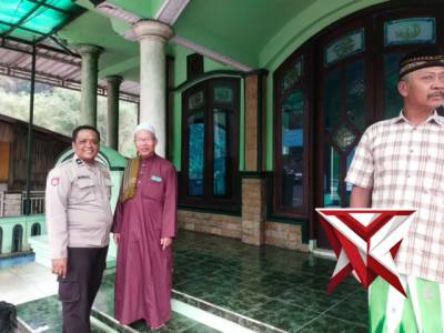 Pengamanan Sholat Jumat di desa Bendosari kec.pujon