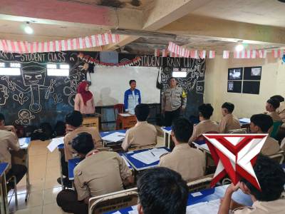 Sosialisasi Penerimaan Polri tahun 2036 oleh Bhabinkamtibmas Desa Puspasari