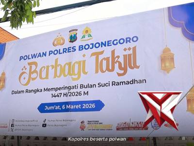 POLWAN POLRES BOJONEGORO BERBAGI TAKJIL
