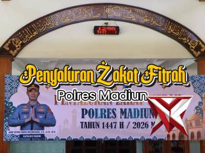 Penyaluran zakat fitrah Polres Madiun - PoliceTube