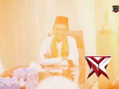 Menjemput Kemuliaan dalam Pengabdian: Momen Khusyuk Kapolda Sumsel & UAS di Masjid Assa&rsquo;adah