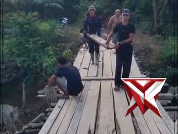 Satbrimob polda sumsel