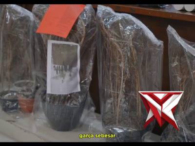 Konferensi Pers Ungkap Kasus Selama Operasi Pekat Semeru 2026 Polres Kediri

Polres Kediri Polda Jat