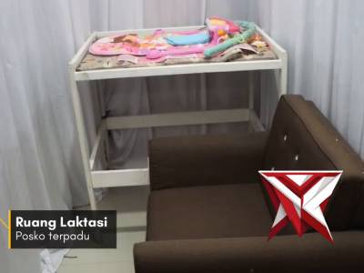 Pos Terpadu Polres Sukabumi Kota.
BERTRANSPORMASI MELAYANI NEGERI.